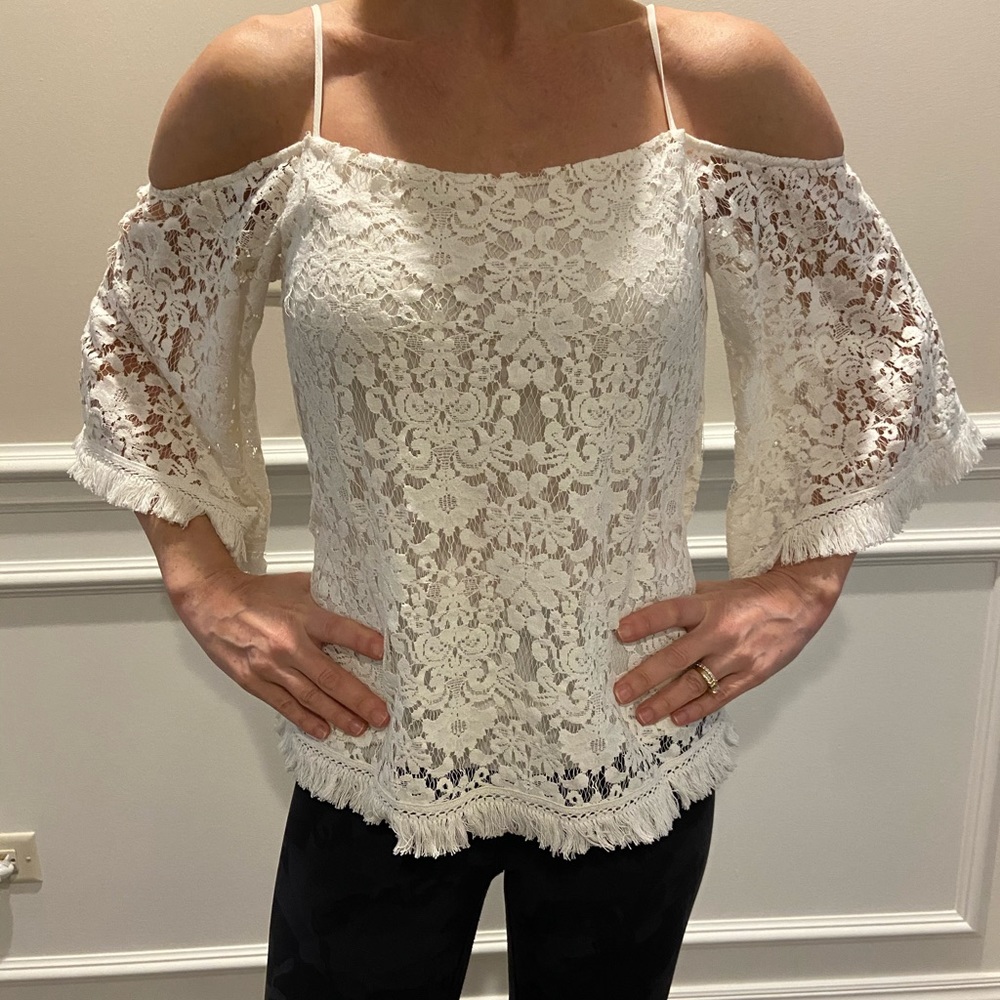 Bailey 44 Top
